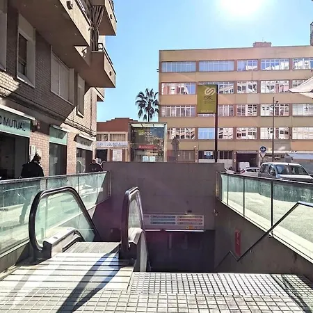 Fira 5 A 1min Del Metro Y Centro 15min Διαμέρισμα *